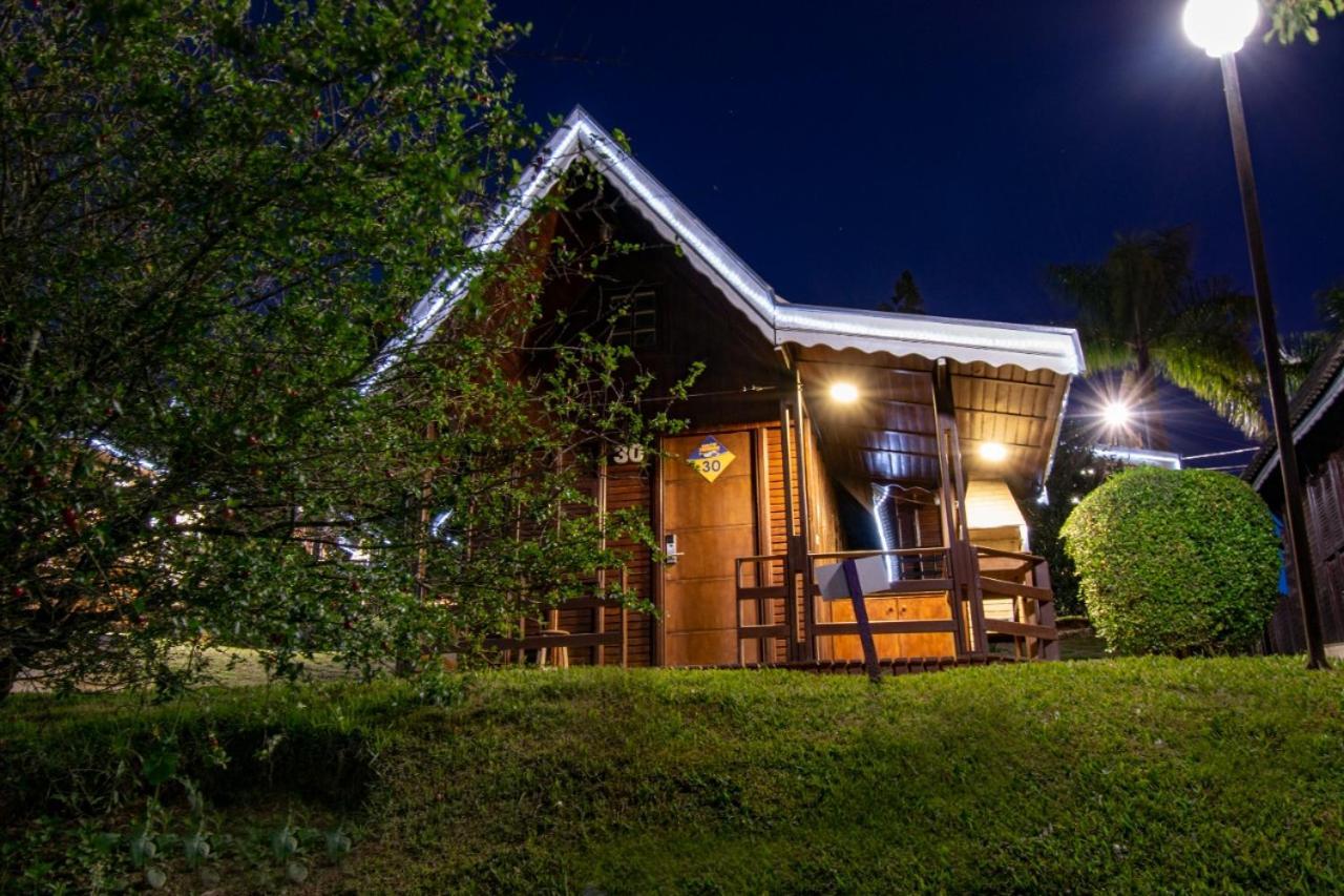 Cabana'S Hotel - Thermas Hot World Monte Siao Exterior photo